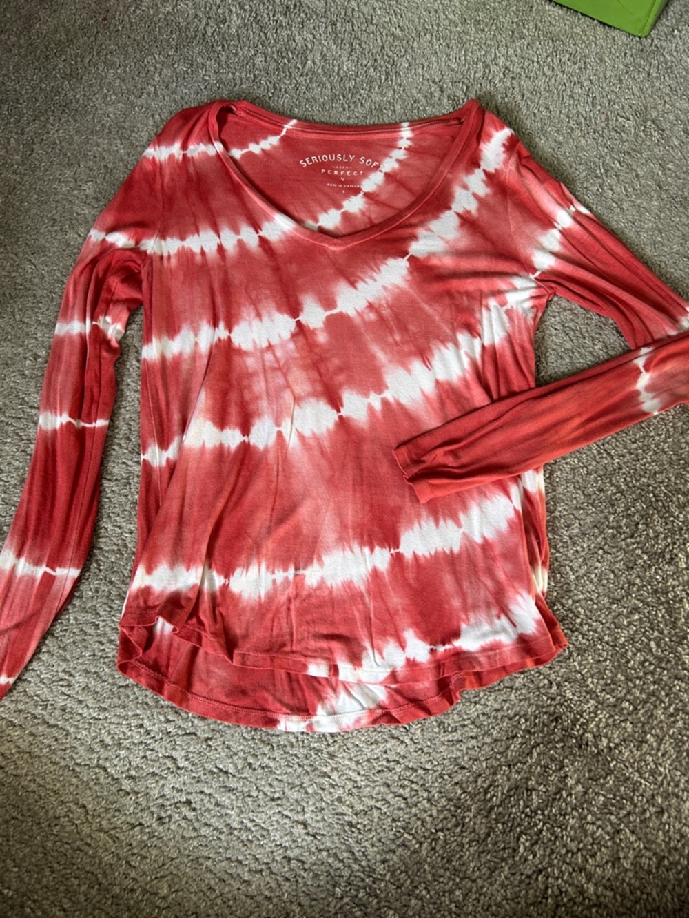 Aeropostale Red & White Tie-Dye V-Neck Long Sleeve Top
